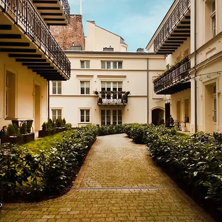 Large 75 M2 Apartment For 6 Guests Next To Wawel Castle-3